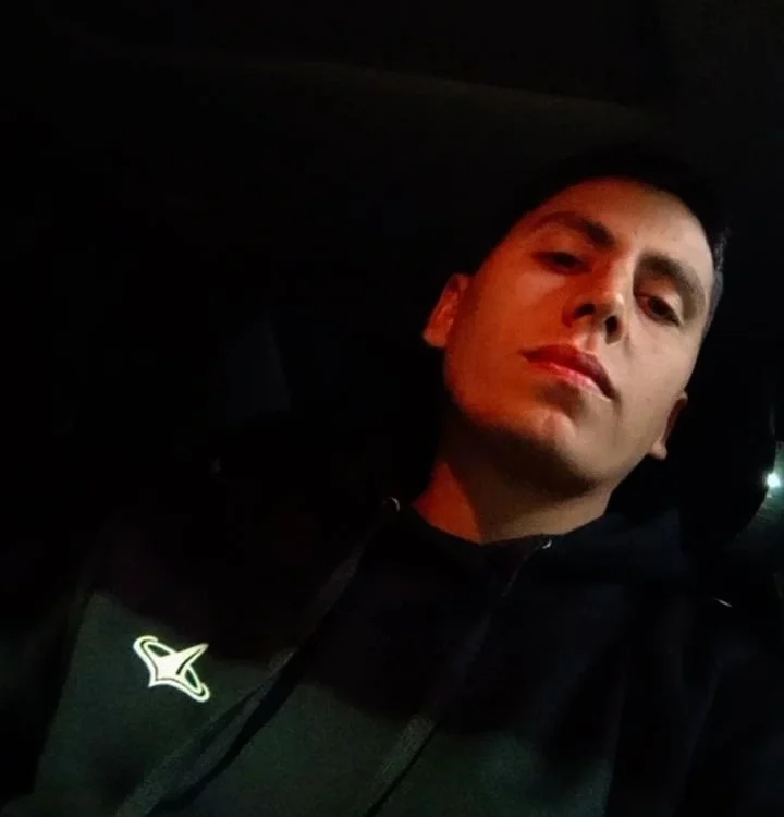 ToyBoyLu offline XXX-chat