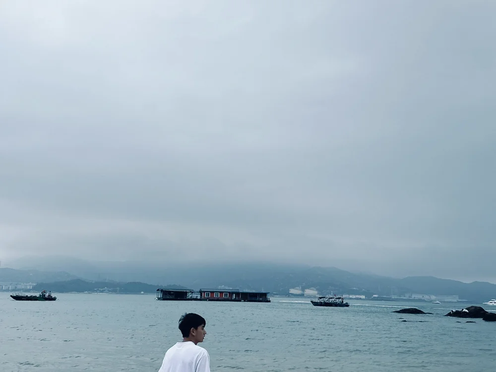 XHR001: офлайн-секс-чат