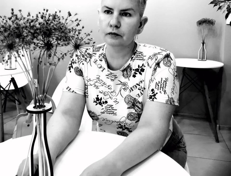 AvaSwan5354 offline XXX-chat