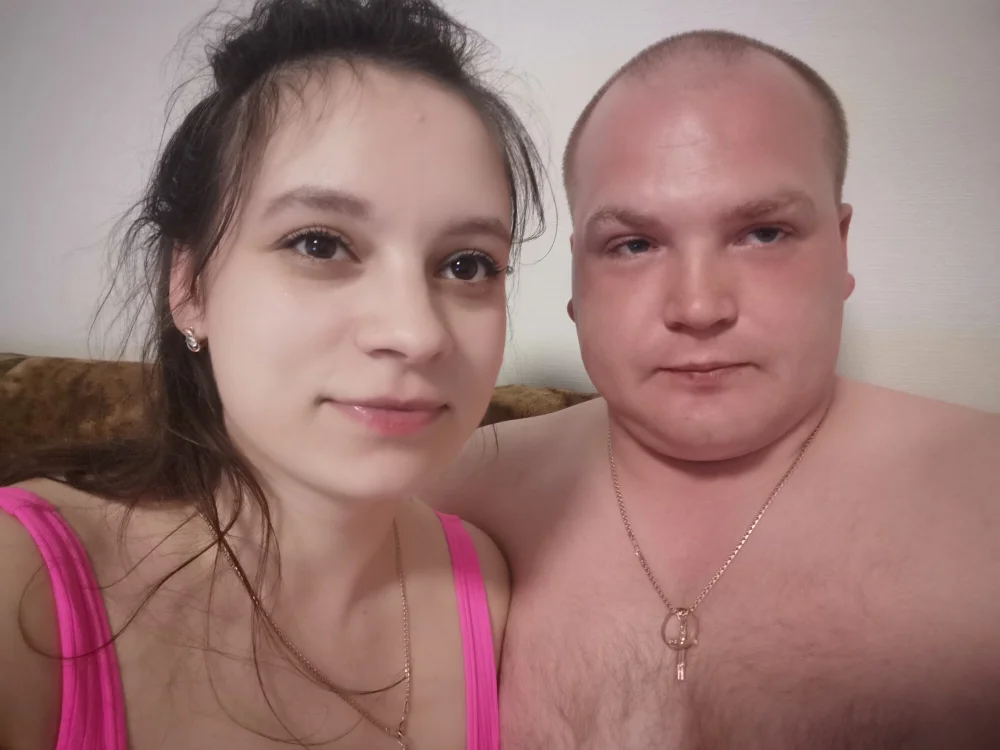 Betty_Babette offline chatrum