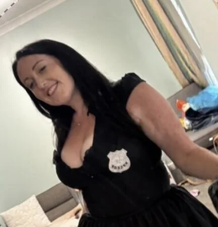 Lillirose183's Offline XXX Chat