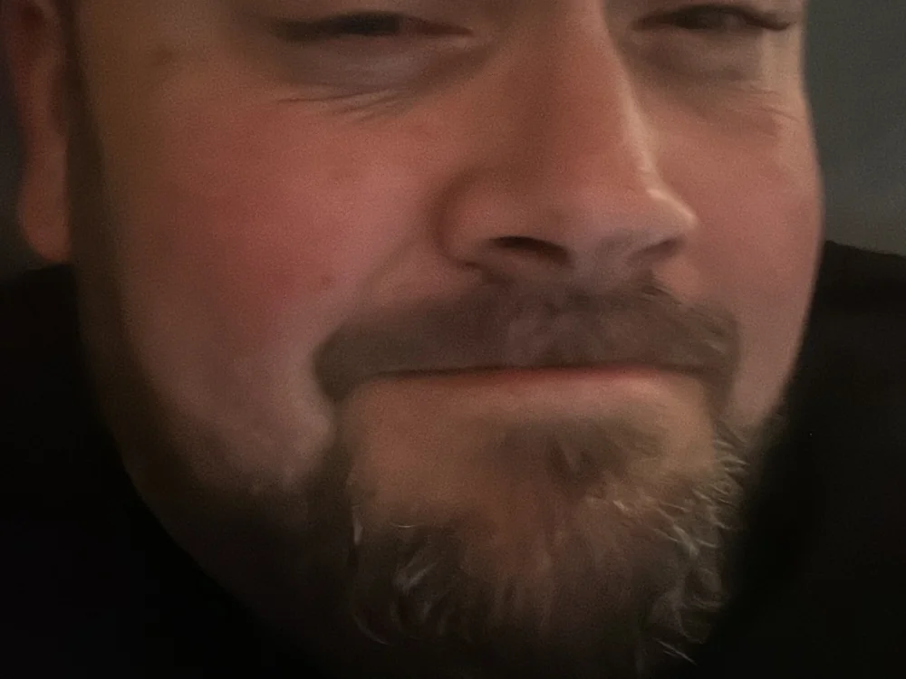 Offline XXX chat modela JoshTrainer