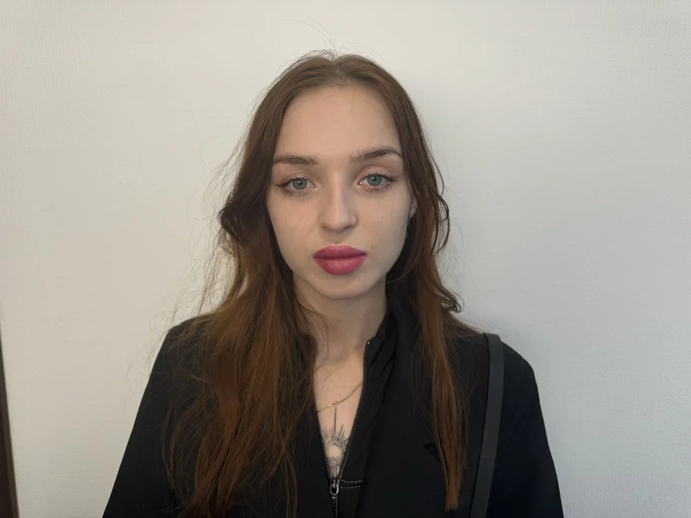 BeatrixBayles' Offline Chat Room