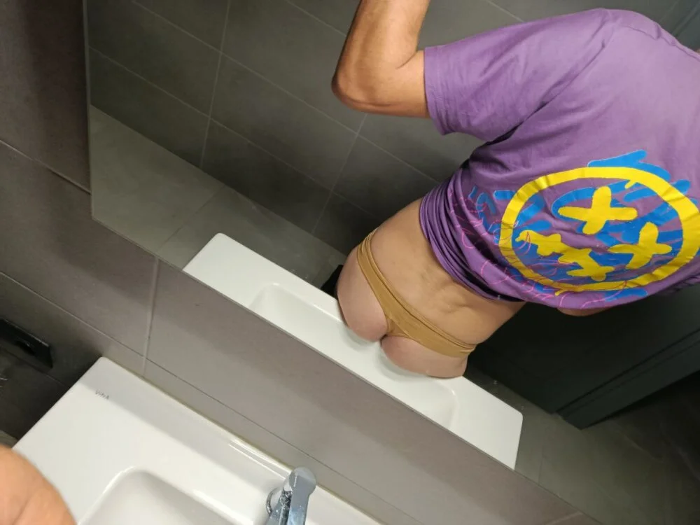 Your_FemToy: офлайн-секс-чат