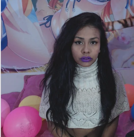 Penelope69_'s Offline Chat Room