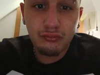 Baby122440's webcam live show