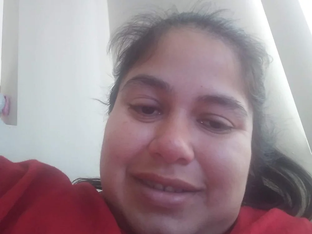 DaBBWGloria's Offline Chat Room