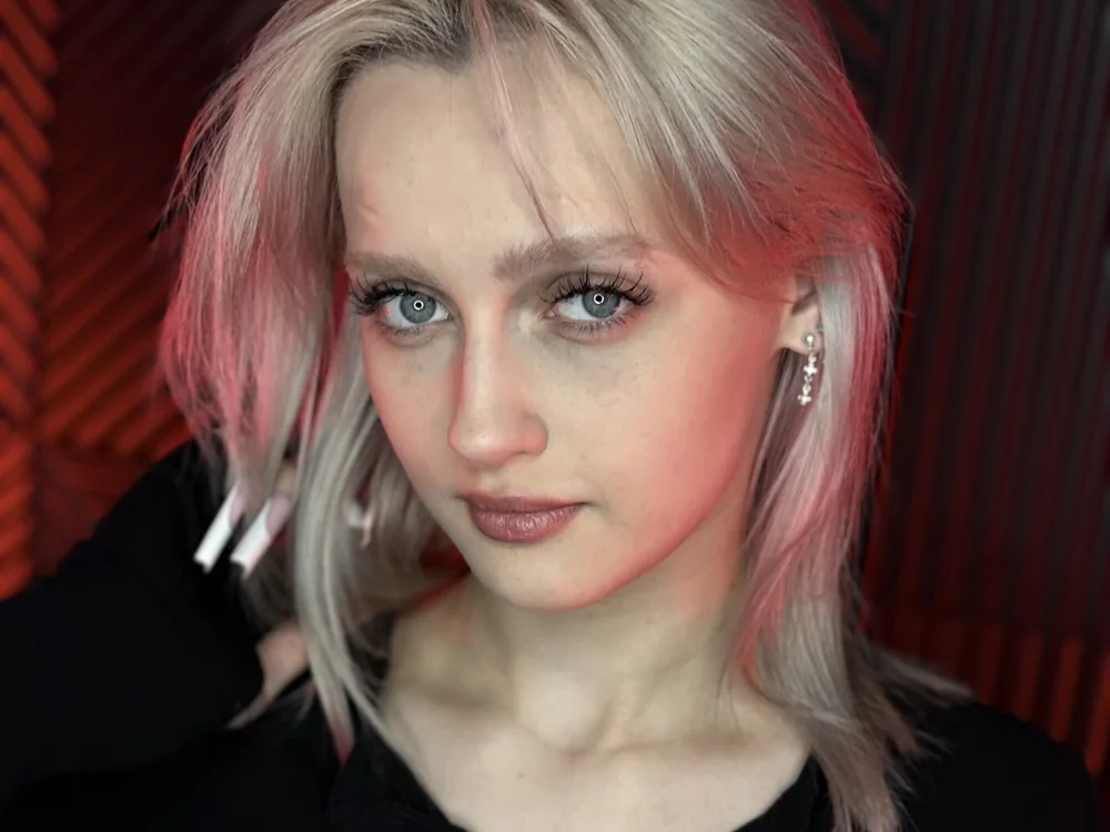 Offline chatovací místnost PortiaChesser