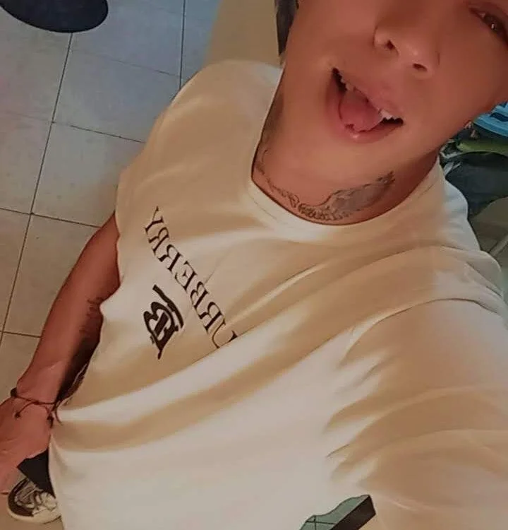 Chat +18 off-line de alejandro_betancourt