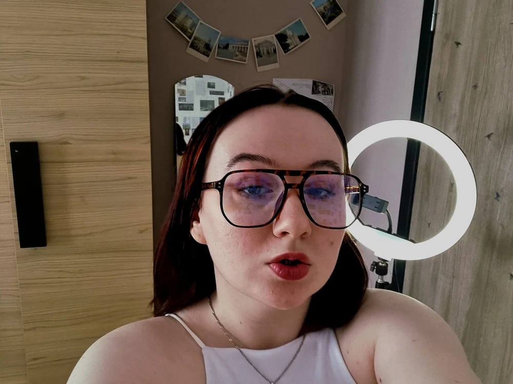RenneRoberts' Offline XXX Chat