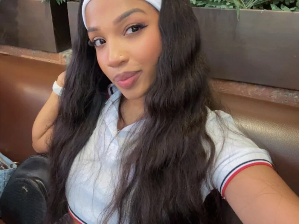 eimi_spacee: συνομιλία ΧΧΧ εκτός σύνδεσης