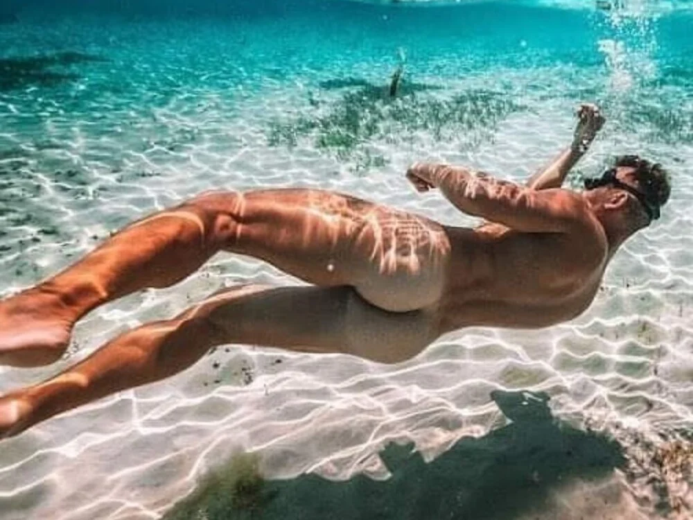 DevinAras offline XXX-chat