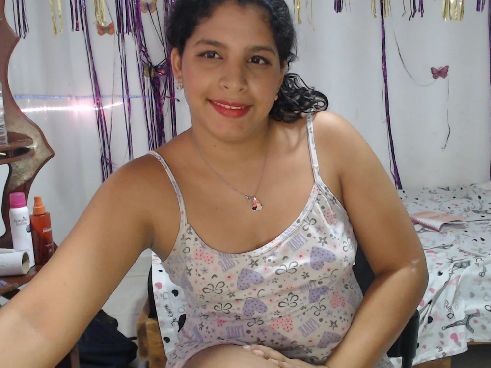sexyhot20xxx's cam snapshot