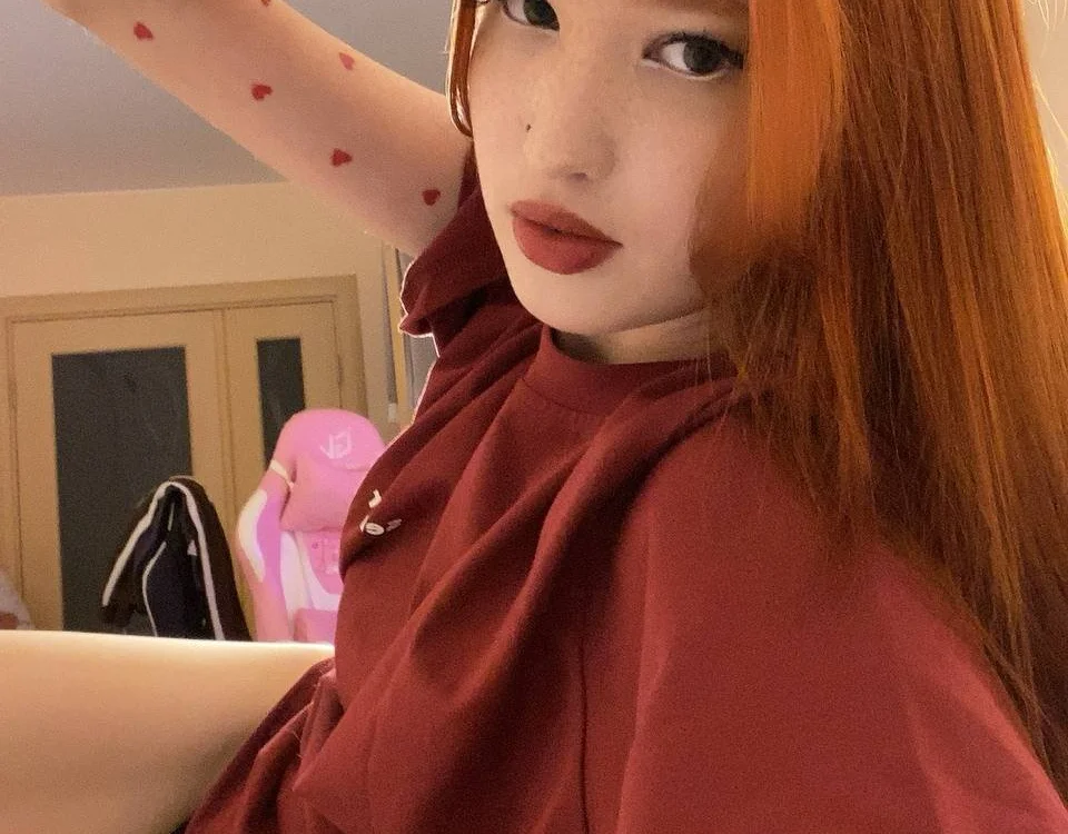 sunflare_ অফলাইন XXX চ্যাট