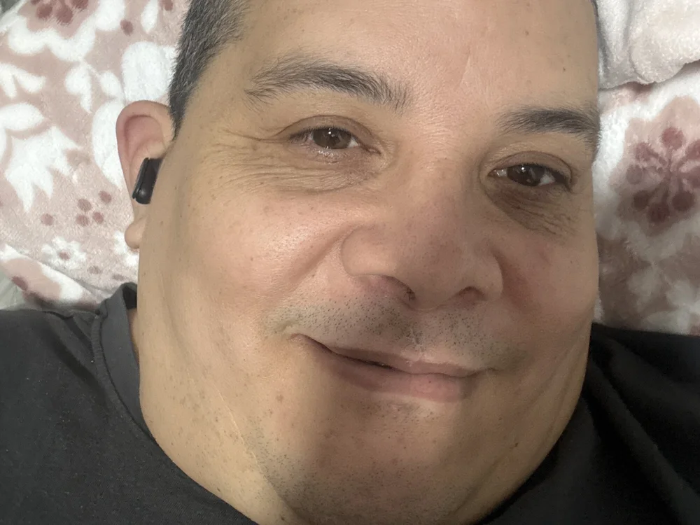 Elosso69's Offline Chat Room