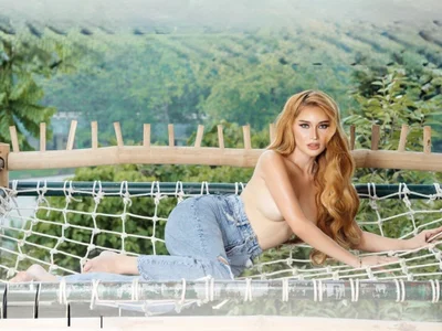 surprisecockmia profile