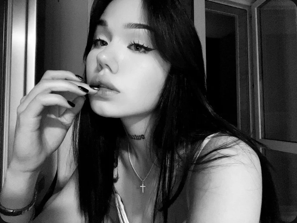 AshleyGreenn offline chatrum