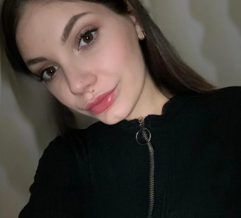 Alice__Brown's Offline Chat Room