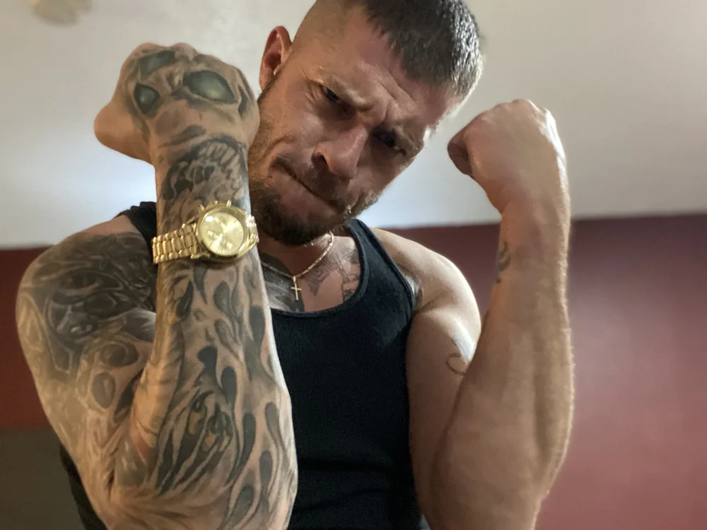Handsome_AF Offline Chatraum