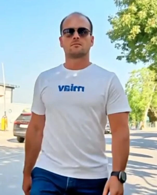 expenser37 Offline XXX Chat