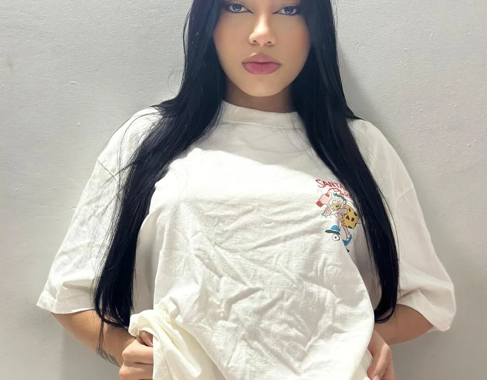 megan_prescott Adlı Modelin Çevrimdışı XXX Sohbeti