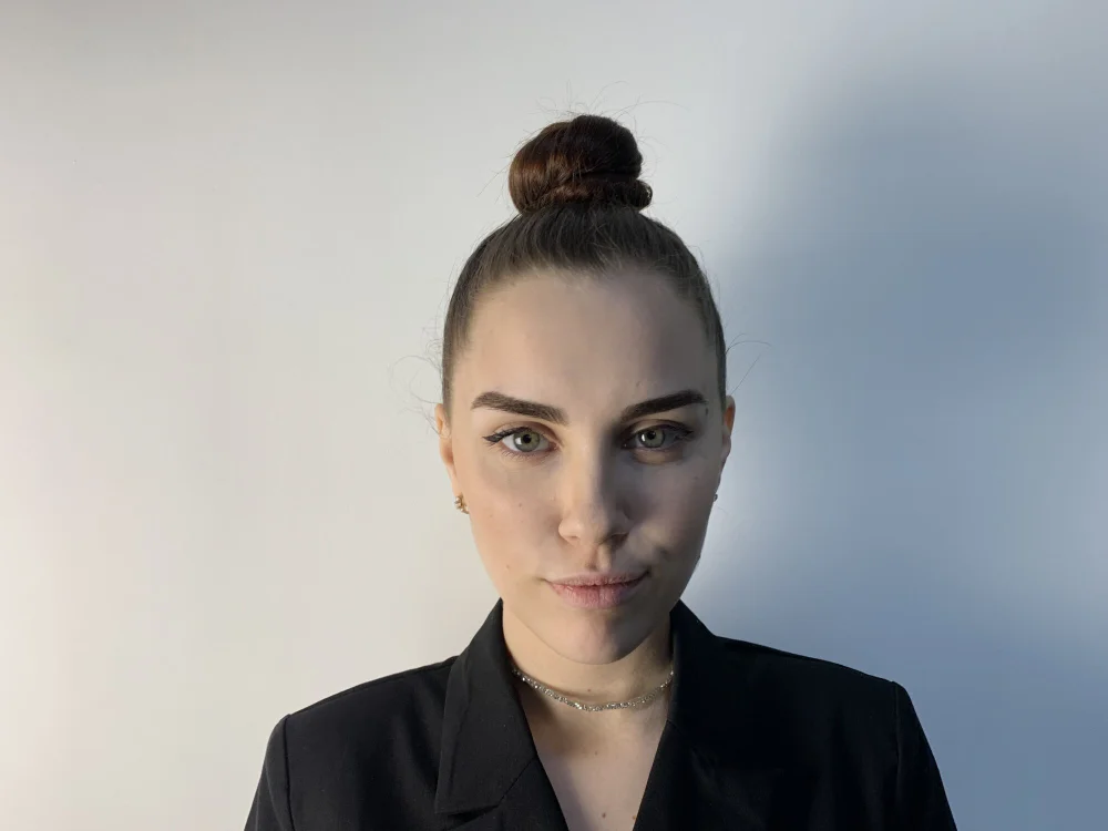 DianeMarchand offline chatrum