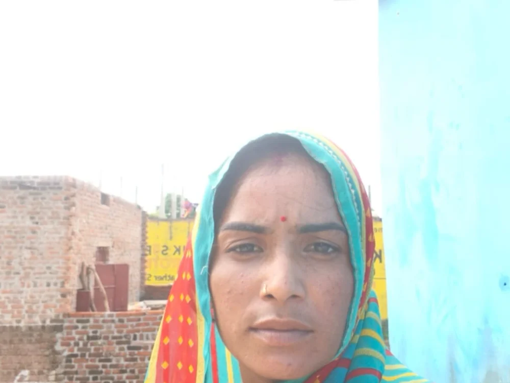 Maya_Rajput5 Offline Chatraum