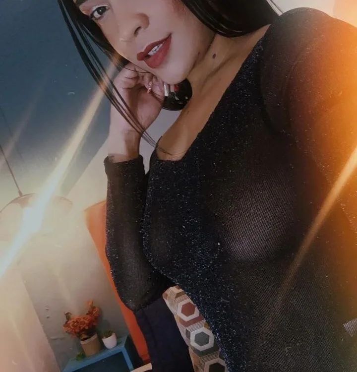 ashley_donnel's Offline XXX Chat