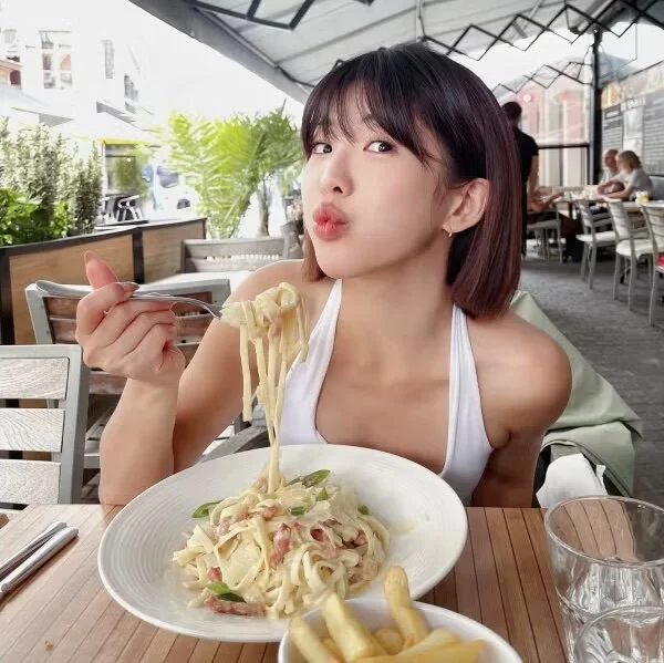 CD-BaWangHua001 Chat XXX offline