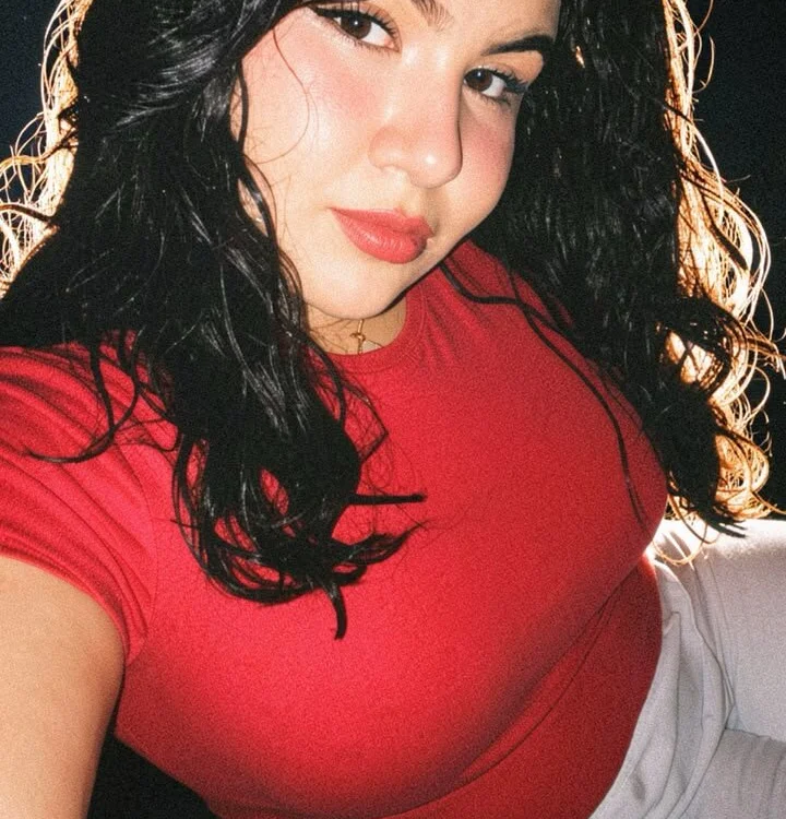 Evie_queens' Offline XXX Chat