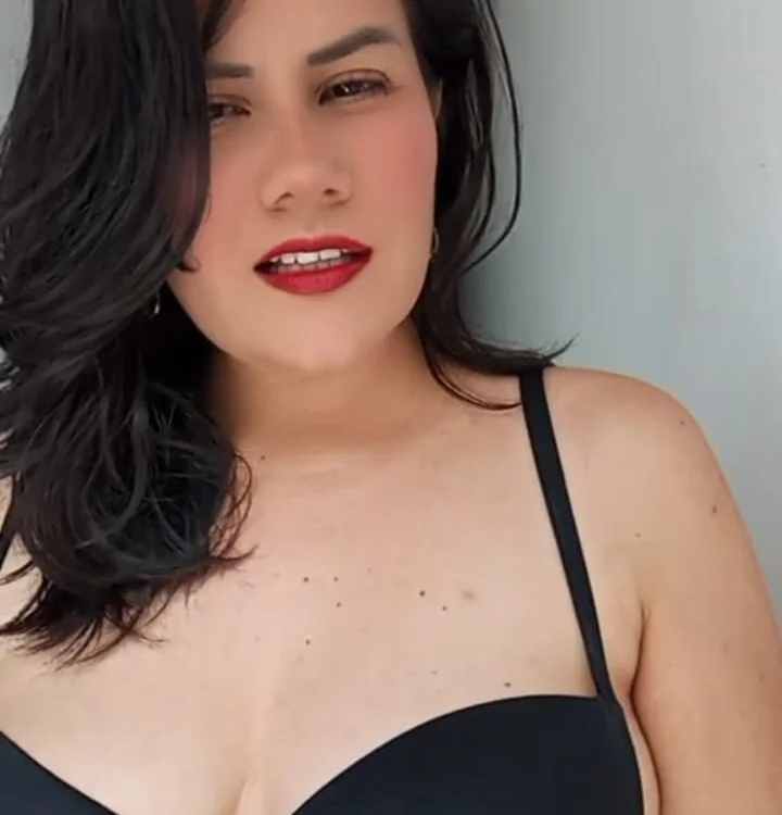 Offline XXX chat RoseVicky1