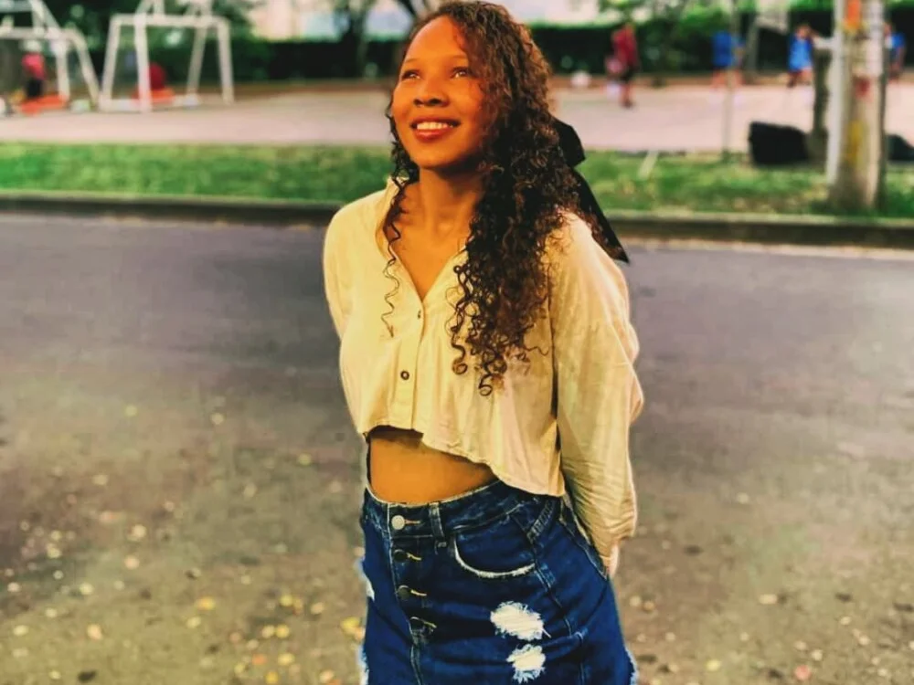 Czat XXX offline – cataleyah_07