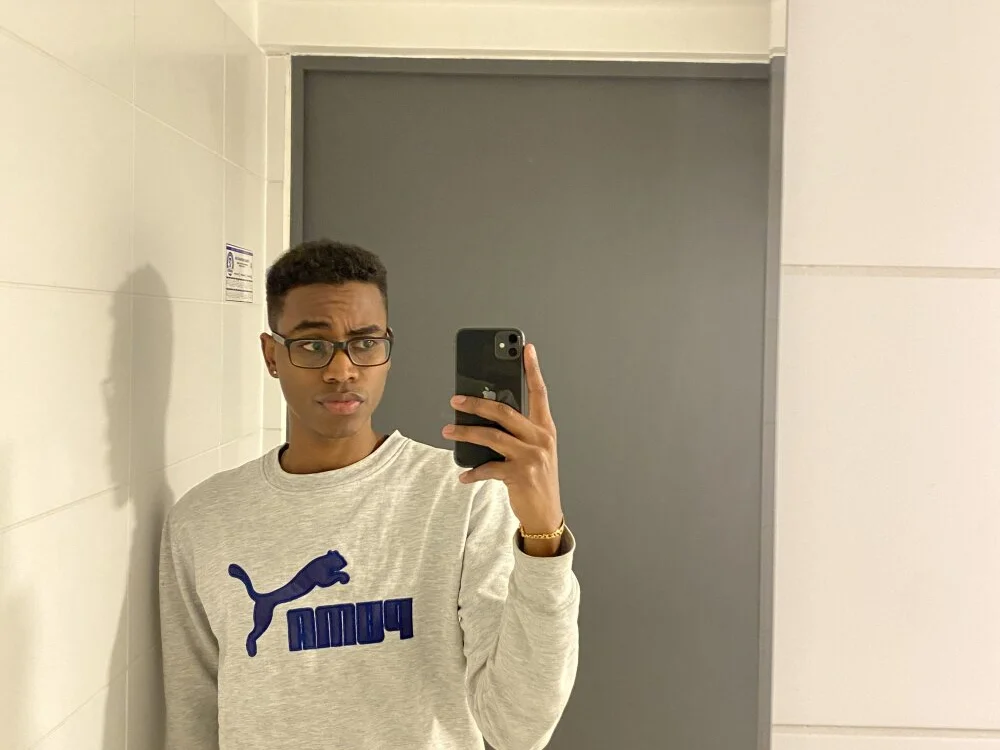 blackbigg23's Offline XXX Chat