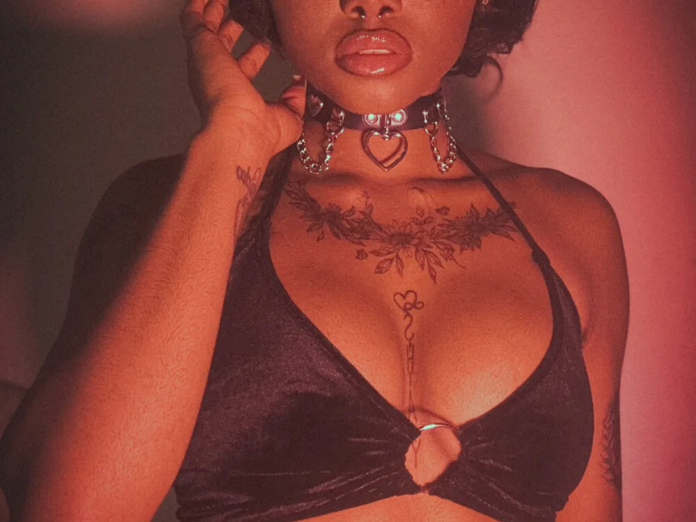 floridashottestprincess' Offline XXX Chat