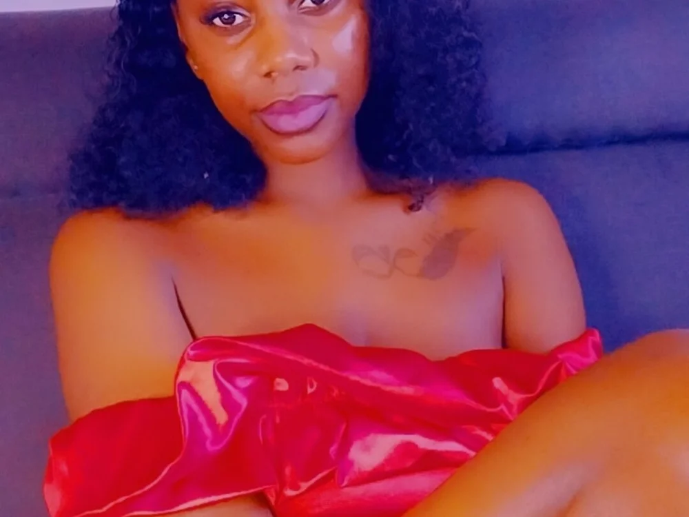 Chatroom XXX hors ligne de West_hun