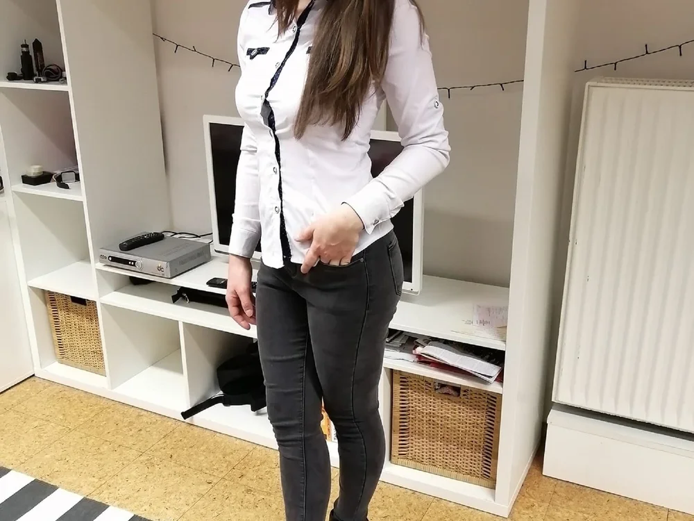 anamarya12's Offline XXX Chat