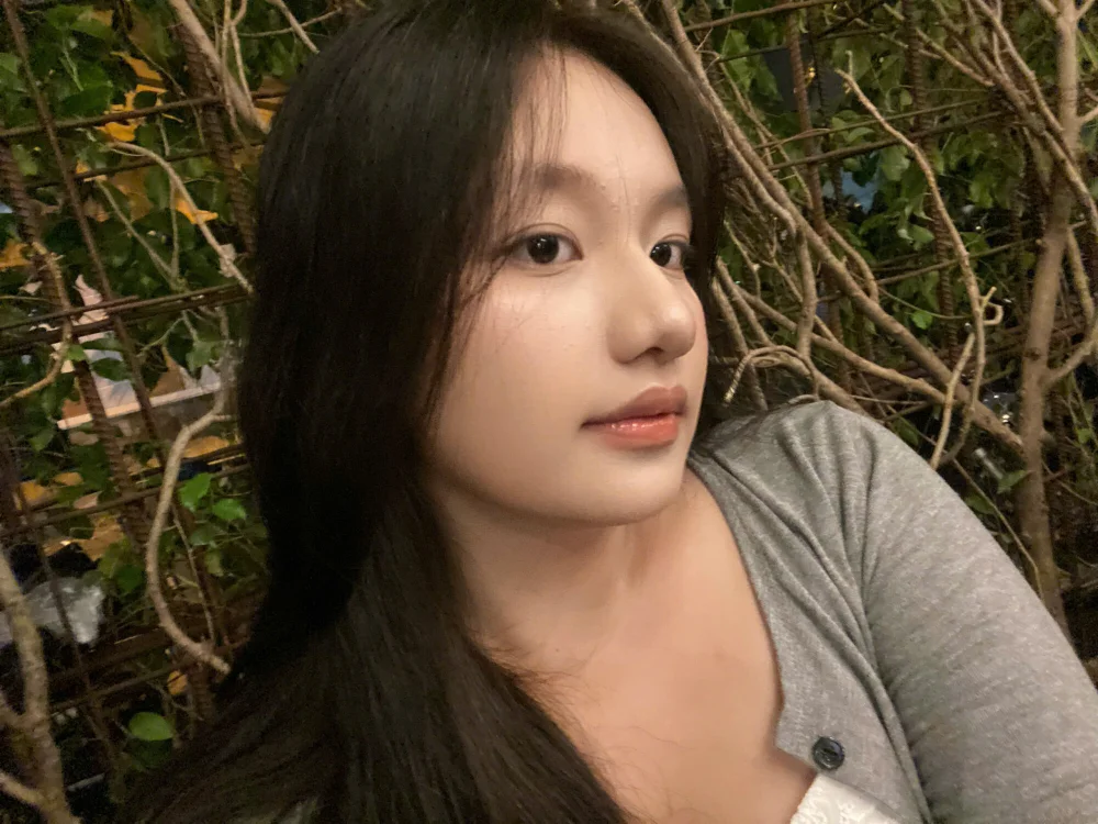Liinyaa's Offline Chat Room