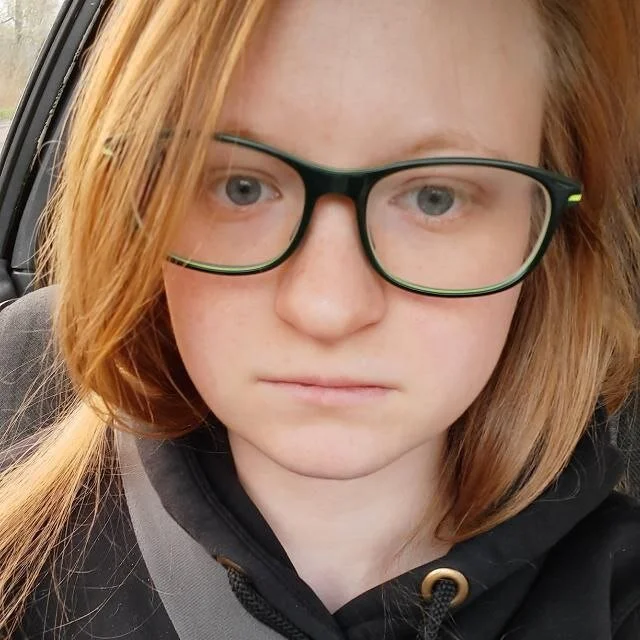 _Rachel_Rose_'s Offline Chat Room