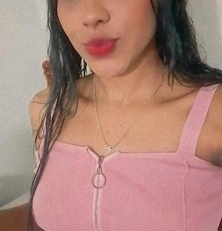 laura_hot30 offline chatrum