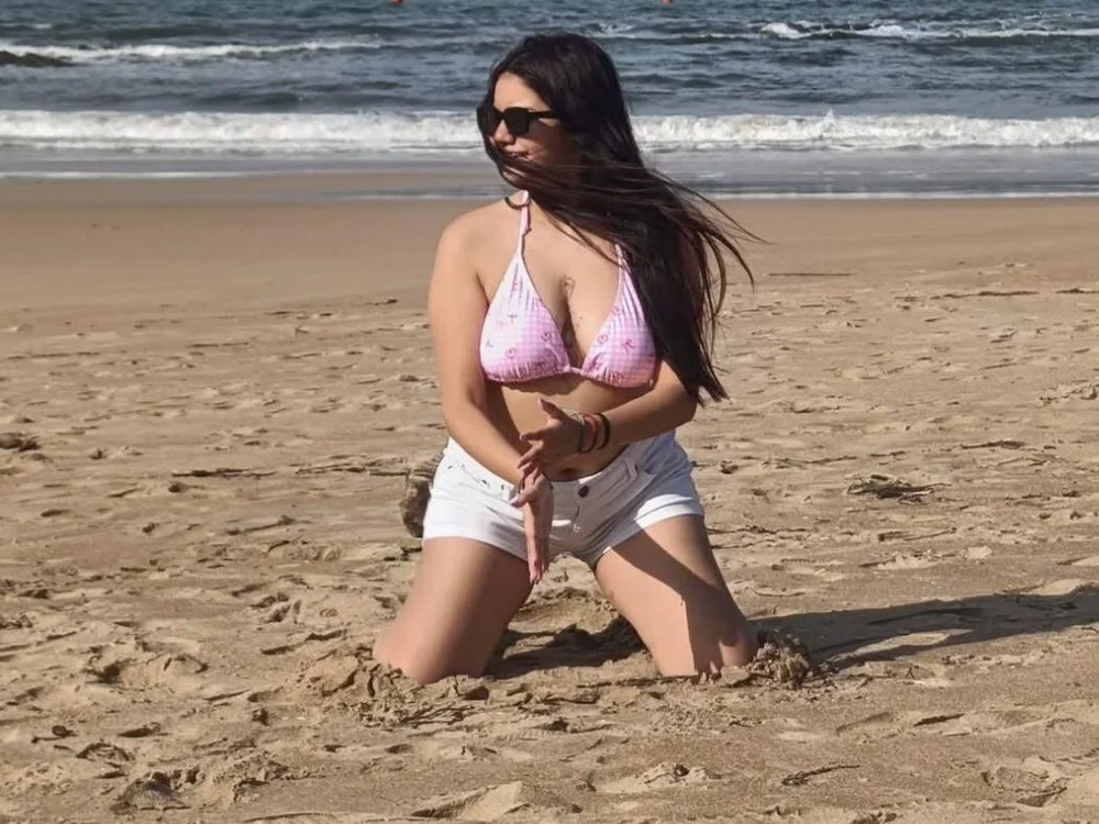 Sophia_Andrade_ Chat XXX offline
