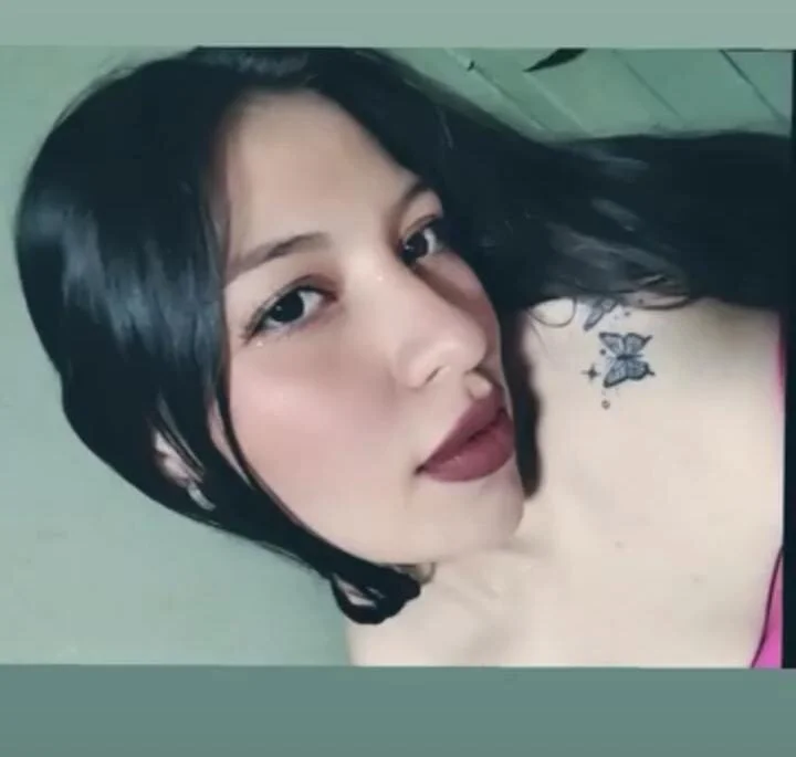 Mia_bake's Offline XXX Chat
