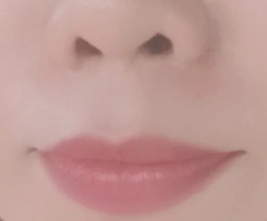 Rossyhidden 離線 XXX 聊天