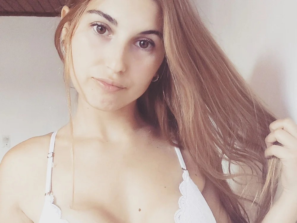 kittylove20 cam model