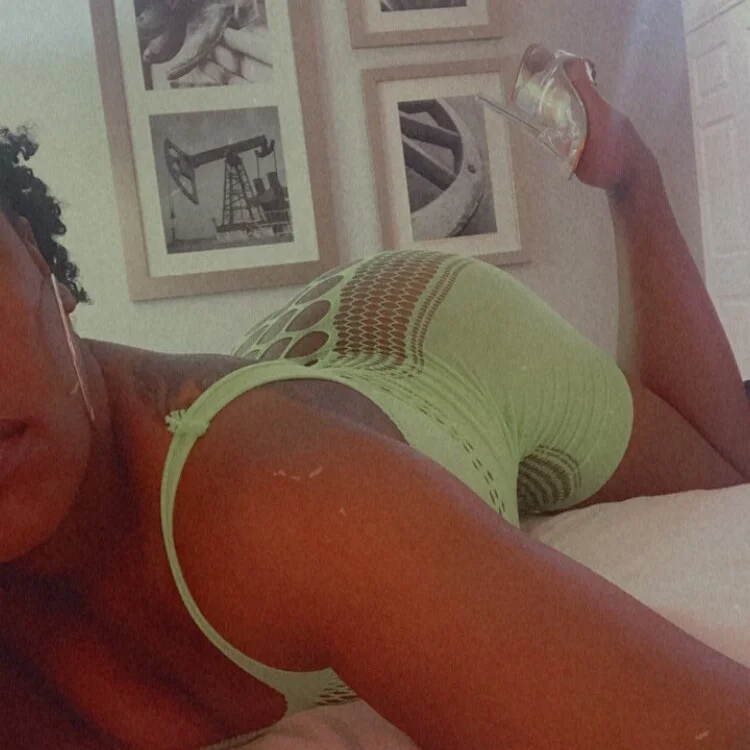 StaciDiamond 离线XXX聊天