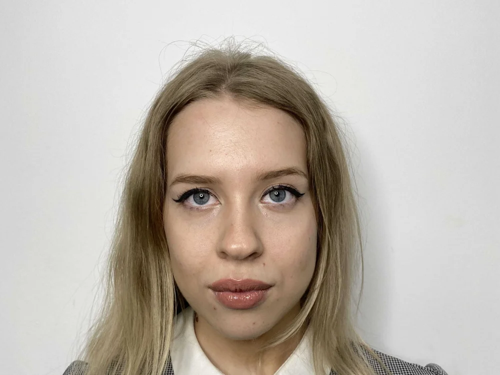 EmiIyRose's Offline XXX Chat