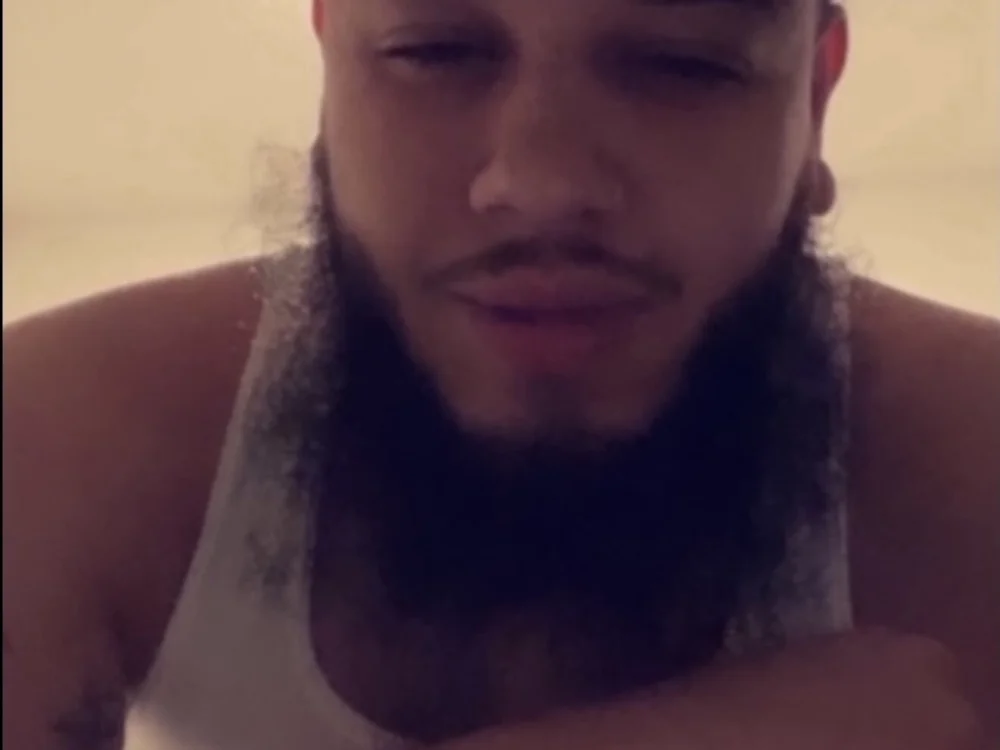 Rockyy_JaY offline chatrum