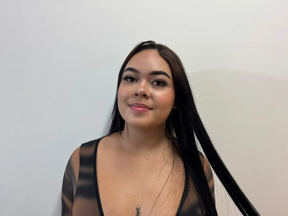 CharlotteEvansG's Offline XXX Chat