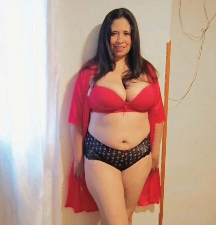 Brenda_Ferguson's Offline XXX Chat