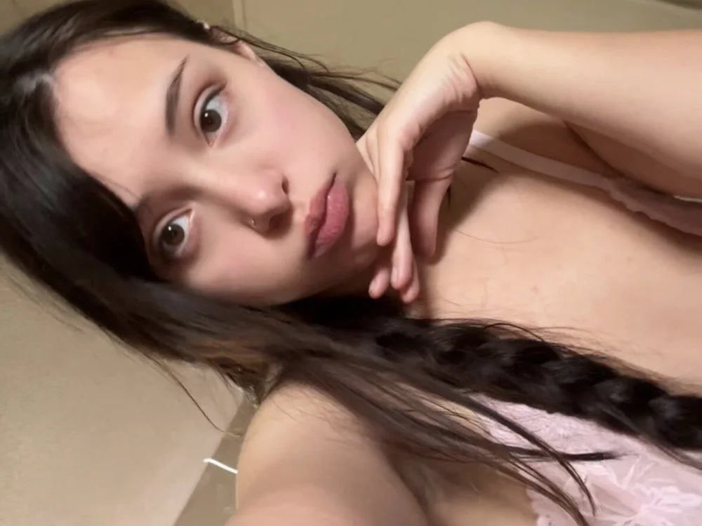 kittixmia offline XXX-chat