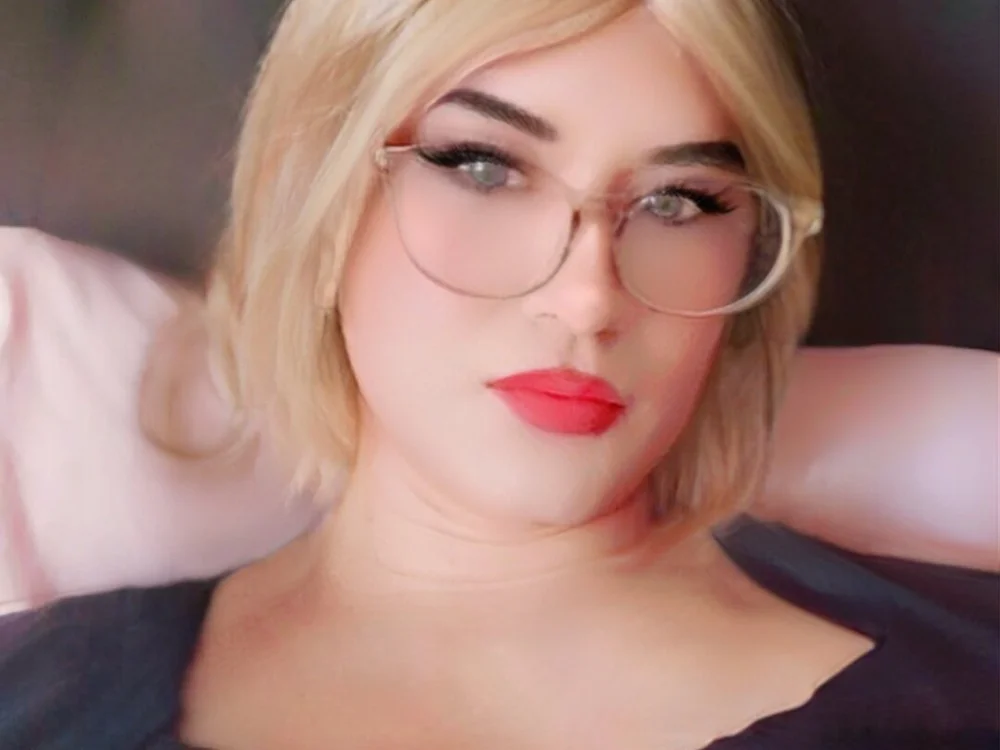 malu_tu_bebita's most recent online preview